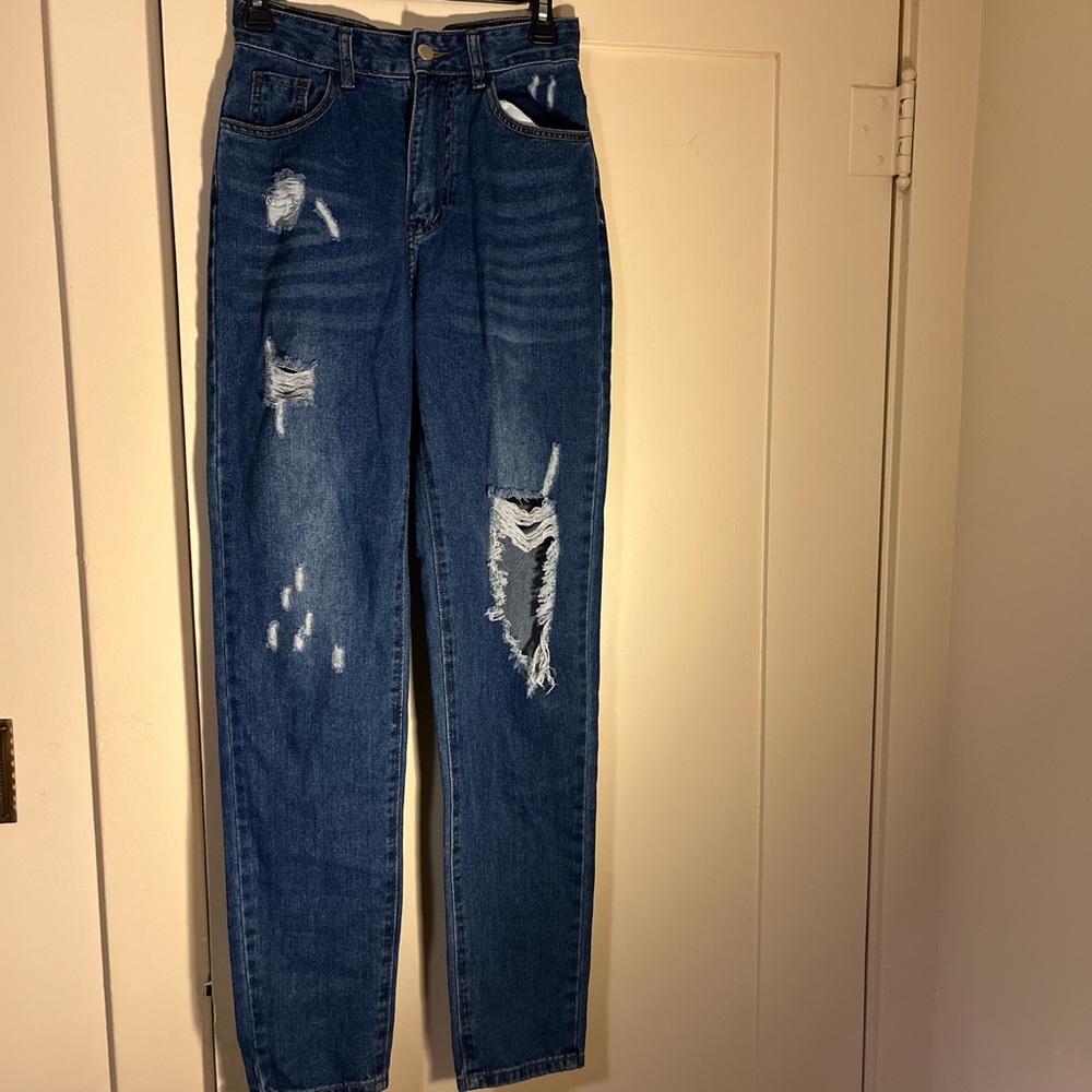 Ripped mom jeans
